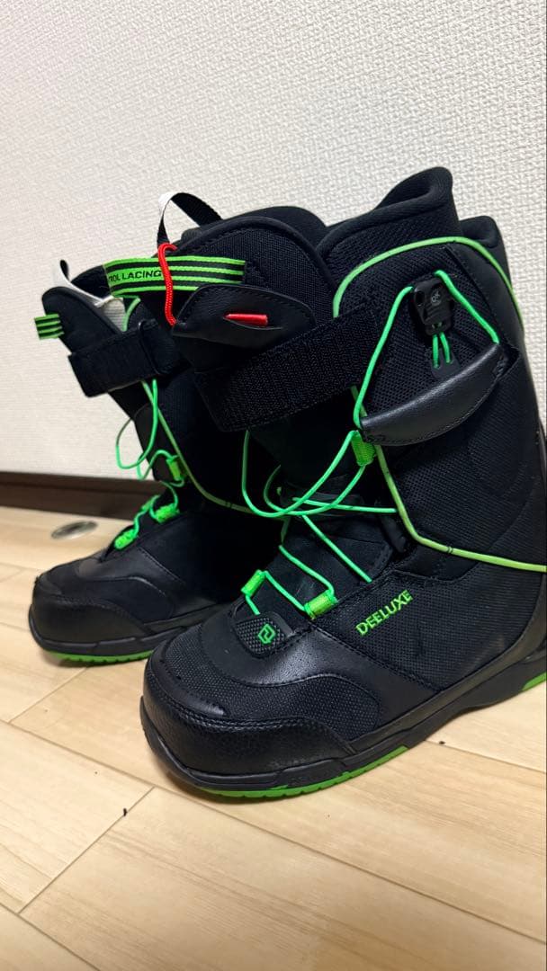 【美品】DEELUXE スノーボードブーツ ブラック/グリーン