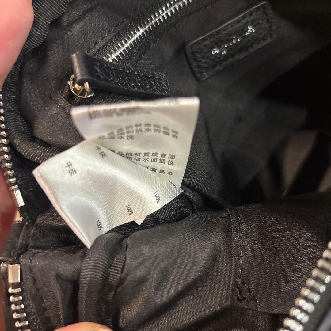 【美品】agnes b アニエスベー レザー 本革製 ミニ ショルダーバッグ