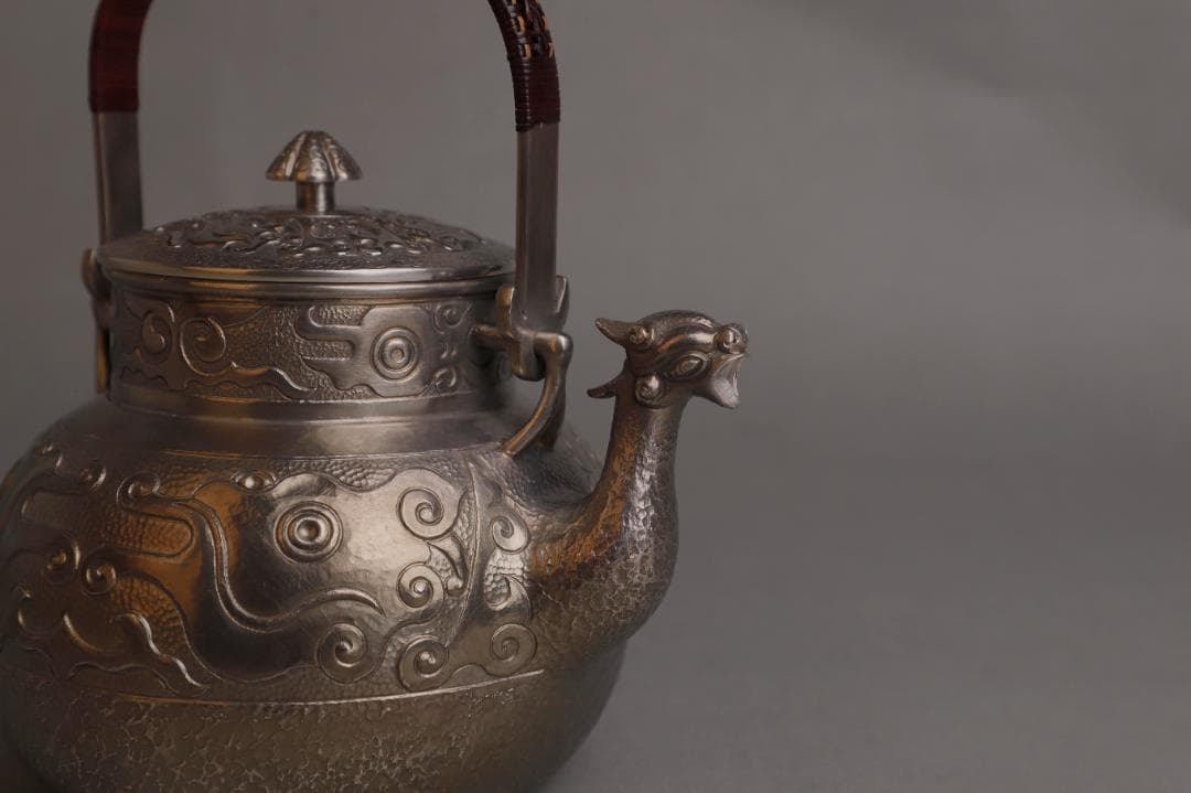 純銀製 獸口 饕餮文 湯沸 銀瓶 煎茶道具