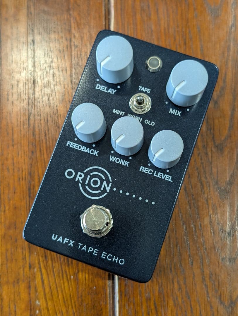 【未使用】UAFX Orion Tape Echo Universal Audio UAFX Orion Tape Echo Pedal | Sweetwater