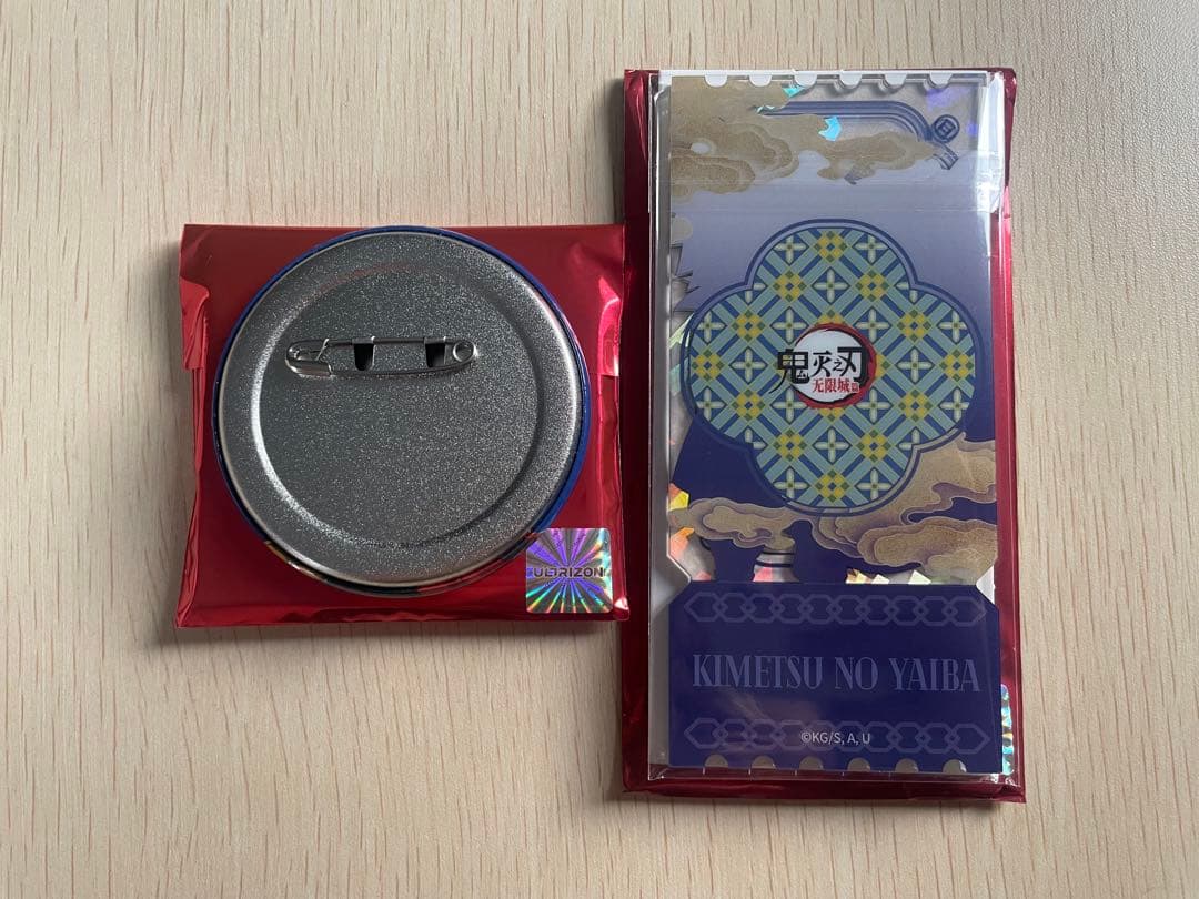 鬼滅の刃 中国限定 非遺 義勇 缶バッジ、アクリルチケット 2点セット