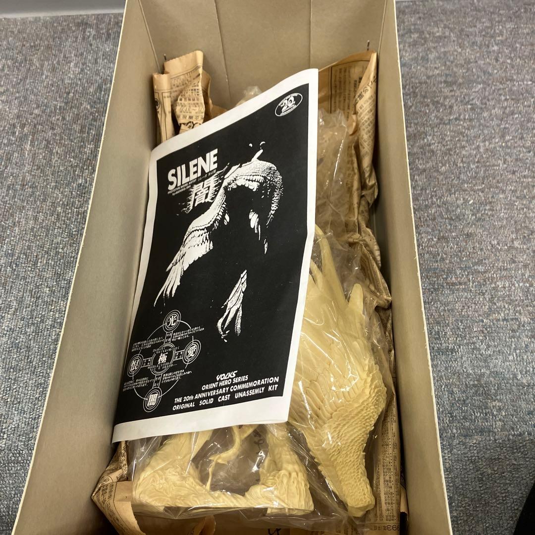 【未塗装未組立】デビルマン ガレージキット シレーヌ 舞 光と闇 闇