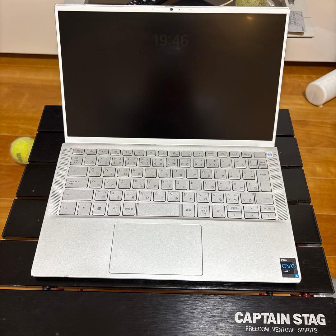 DELL inspiron ノートPC シルバー 充電器付き DELL inspiron ノートPC