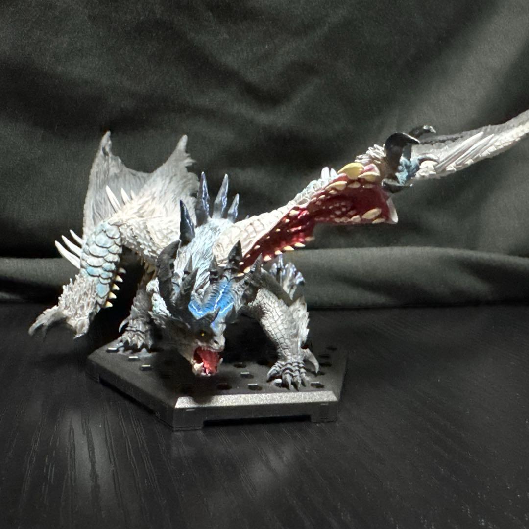 モンハン モルドムント フィギュア ガレージキット