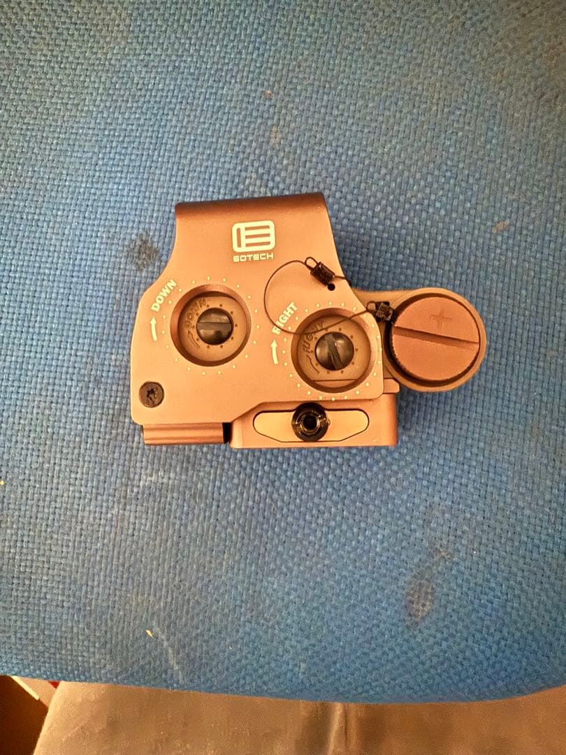 holy warrior製 EOtech ホロサイト