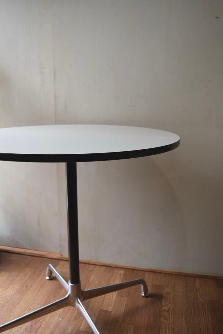 ダイニングテーブル Round table