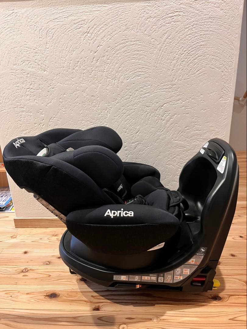 Aprica チャイルドシート ディアターンプラスISOFIX