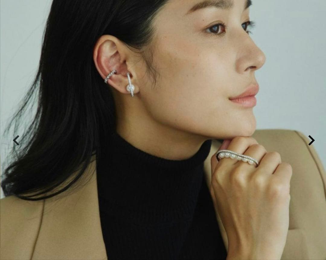 ステラハリウッド　ビジューラインパールフィンガーリング（シルバー）¥13750