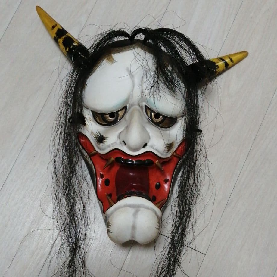 神楽面 般若】 島根県特産品 - メルカリ