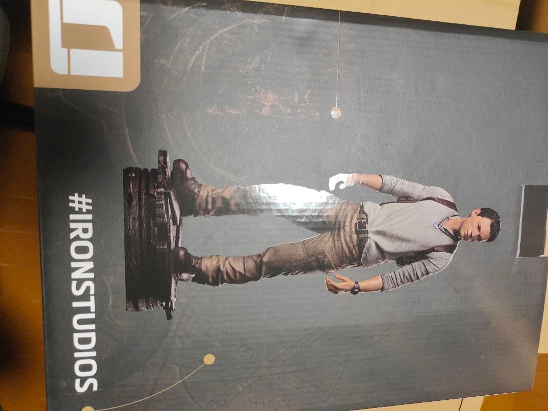 アイアンスタジオ　アンチャーテッド　トム・ホーランド　フィギュア