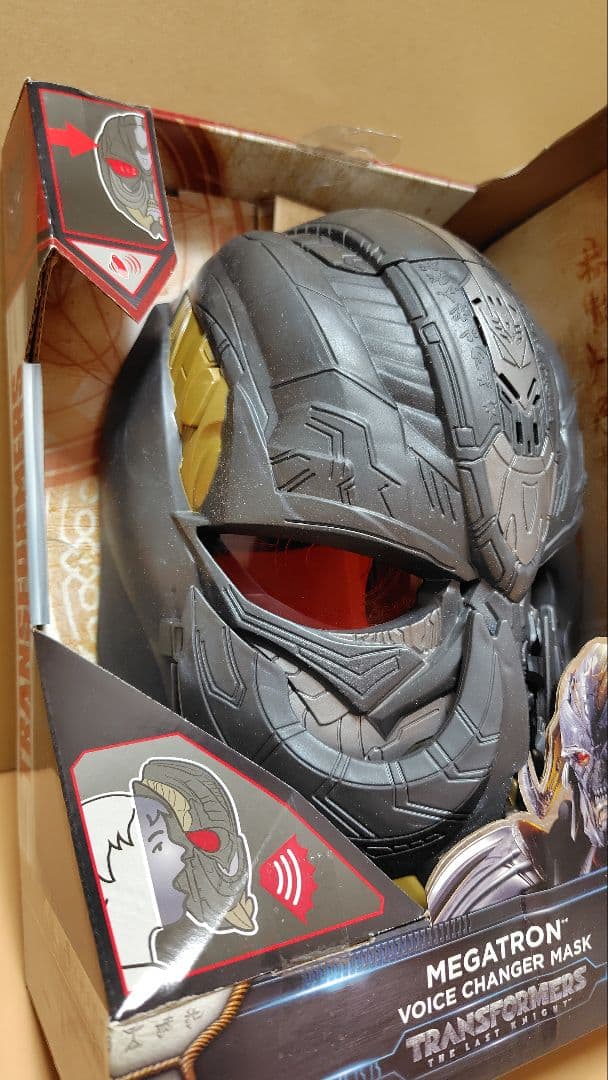 未開封● 限定 メガトロン マスク　トランスフォーマー　最後の騎士王