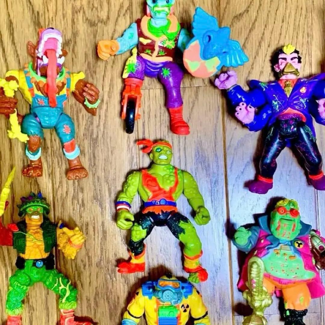 レア✨ 悪魔の毒々モンスター 7体＋乗り物2つ toxic avenger - メルカリ