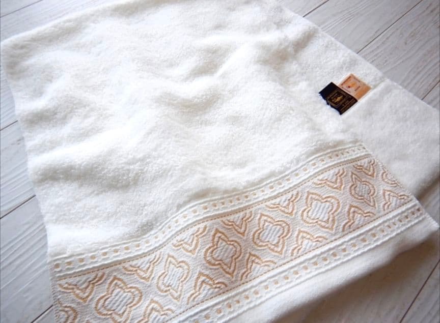 新品☆UCHINO☆最高級☆海島綿☆純金蒸着☆超高価☆豪華☆肉厚☆フェイスタオル