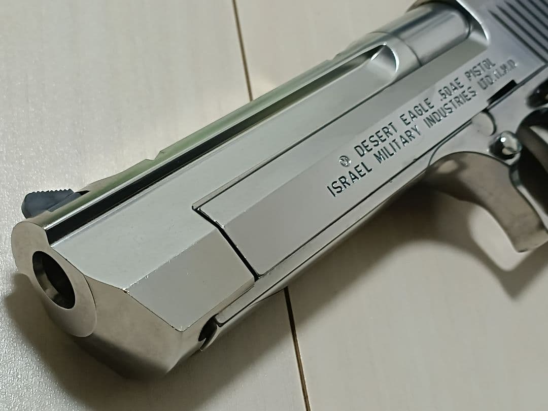 【中古品】東京マルイ ガスガン 「デザートイーグル.50AE」クロームステンレス