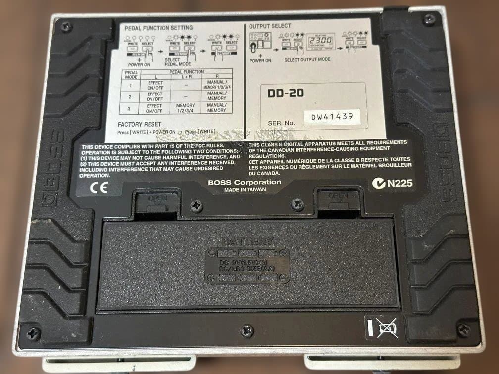 BOSS ギガディレイ DD-20 箱付き 23秒 ロングディレイ