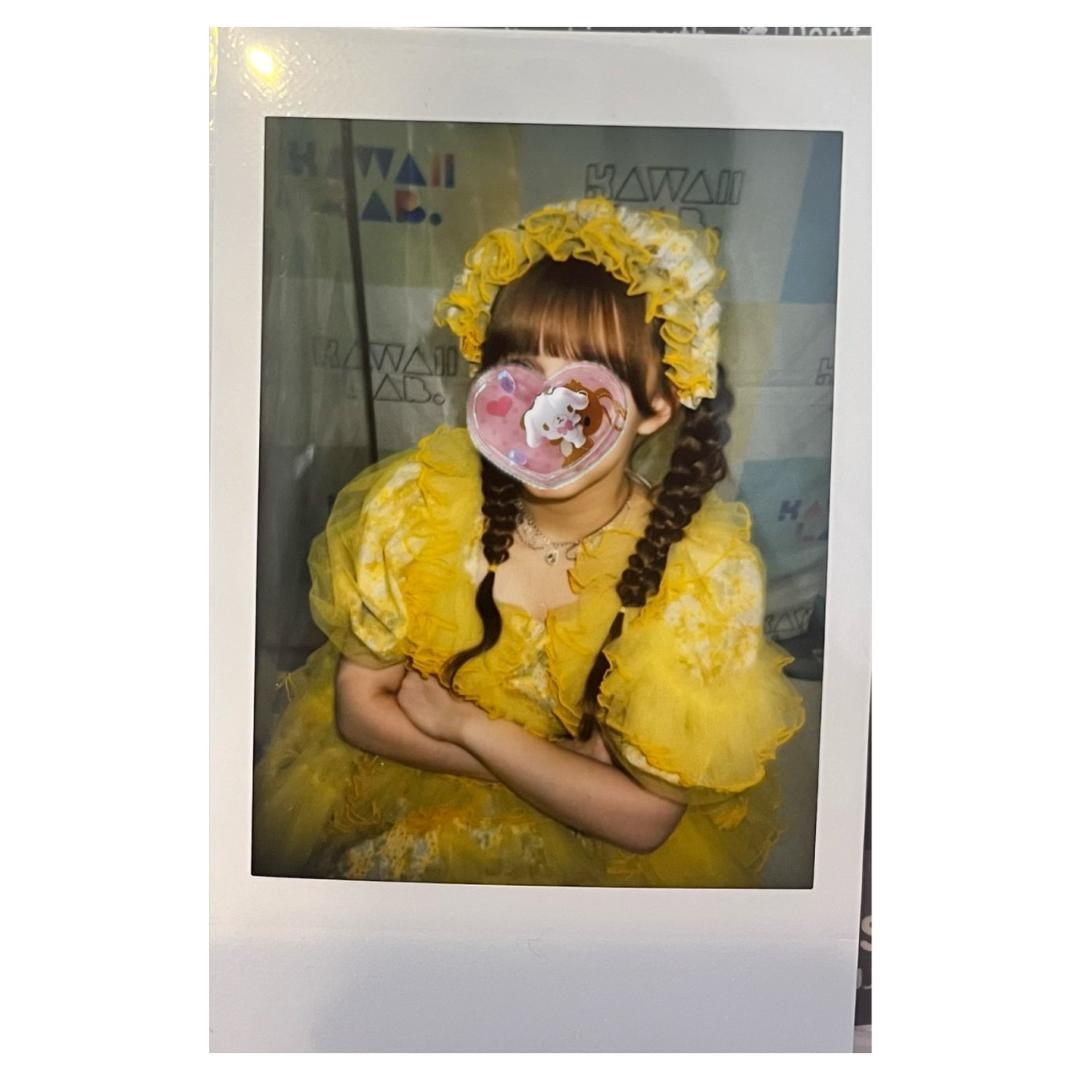 早瀬ノエル 特典会 チェキ 花柄フリル衣装 - メルカリ