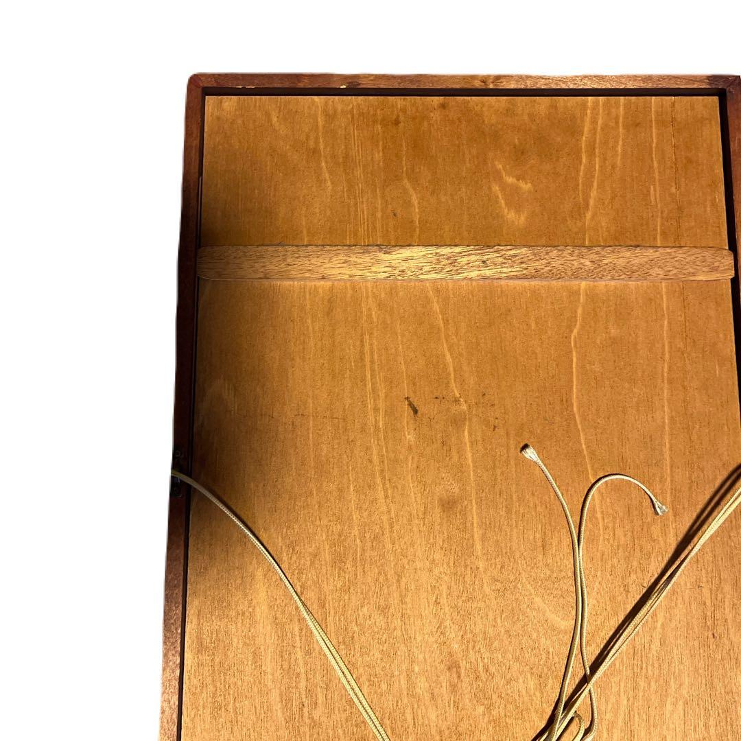 貴重】18世紀／綿白地松皮菱菊図案紅型