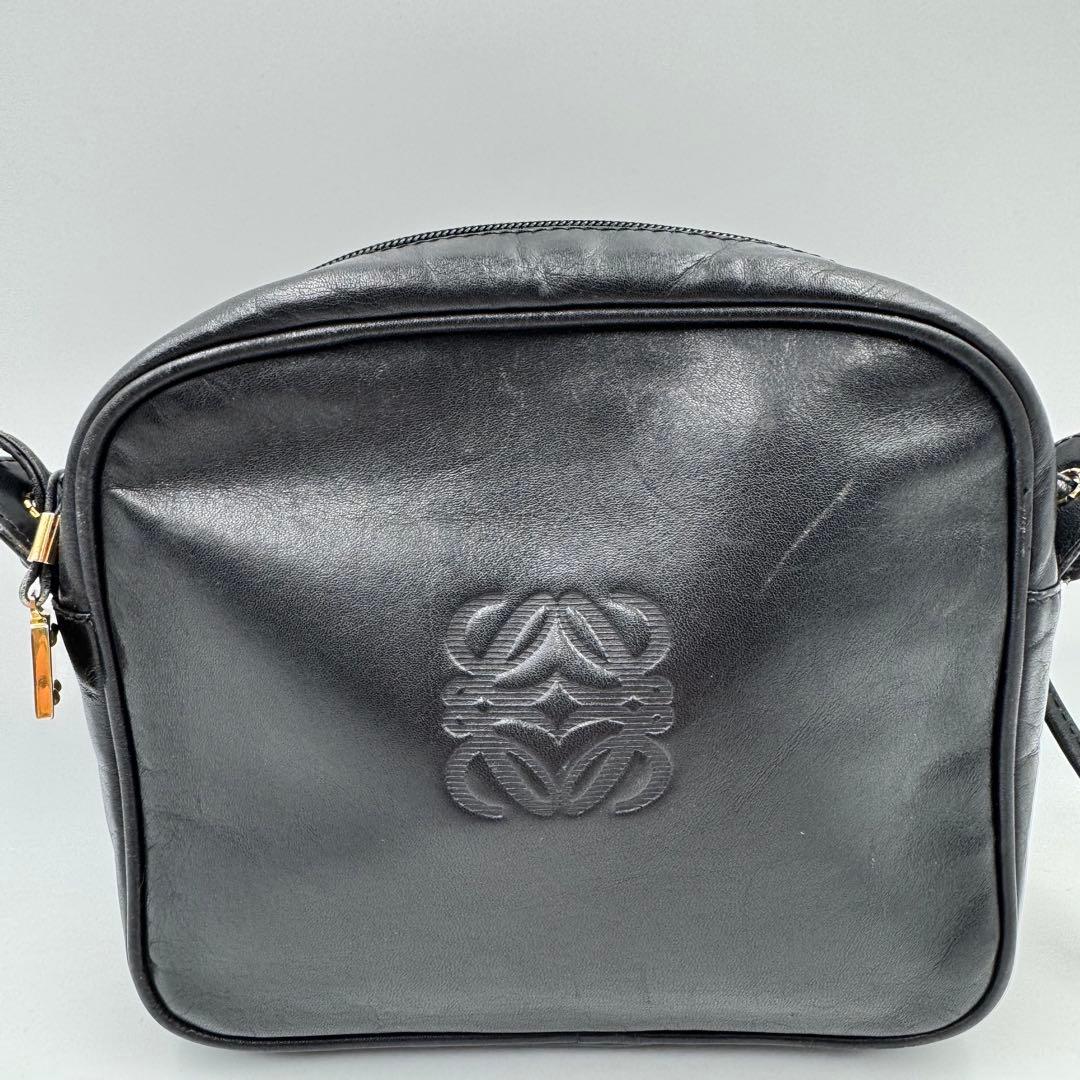 LOEWE ショルダーバッグ　ブラック　レザー　アナグラム　ヴィンテージ