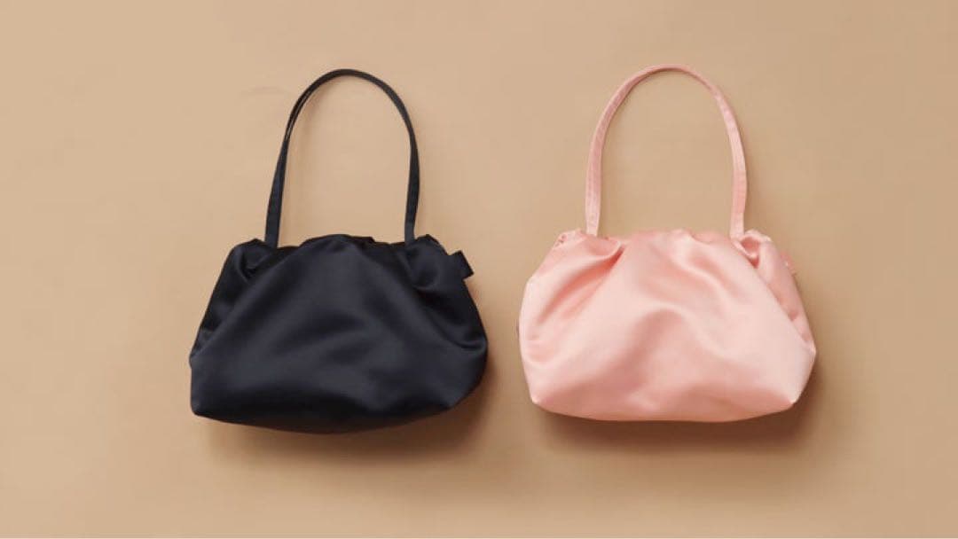 【familiar × shirocon】マシュマロクラッチバッグ yori