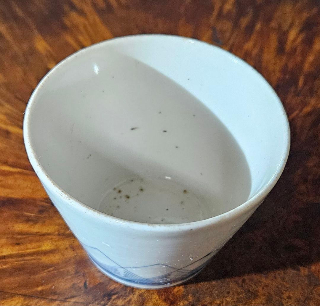 江戸時代中期 古伊万里 染付 交叉草文 蕎麦猪口 そば猪口 ぐい呑 酒杯