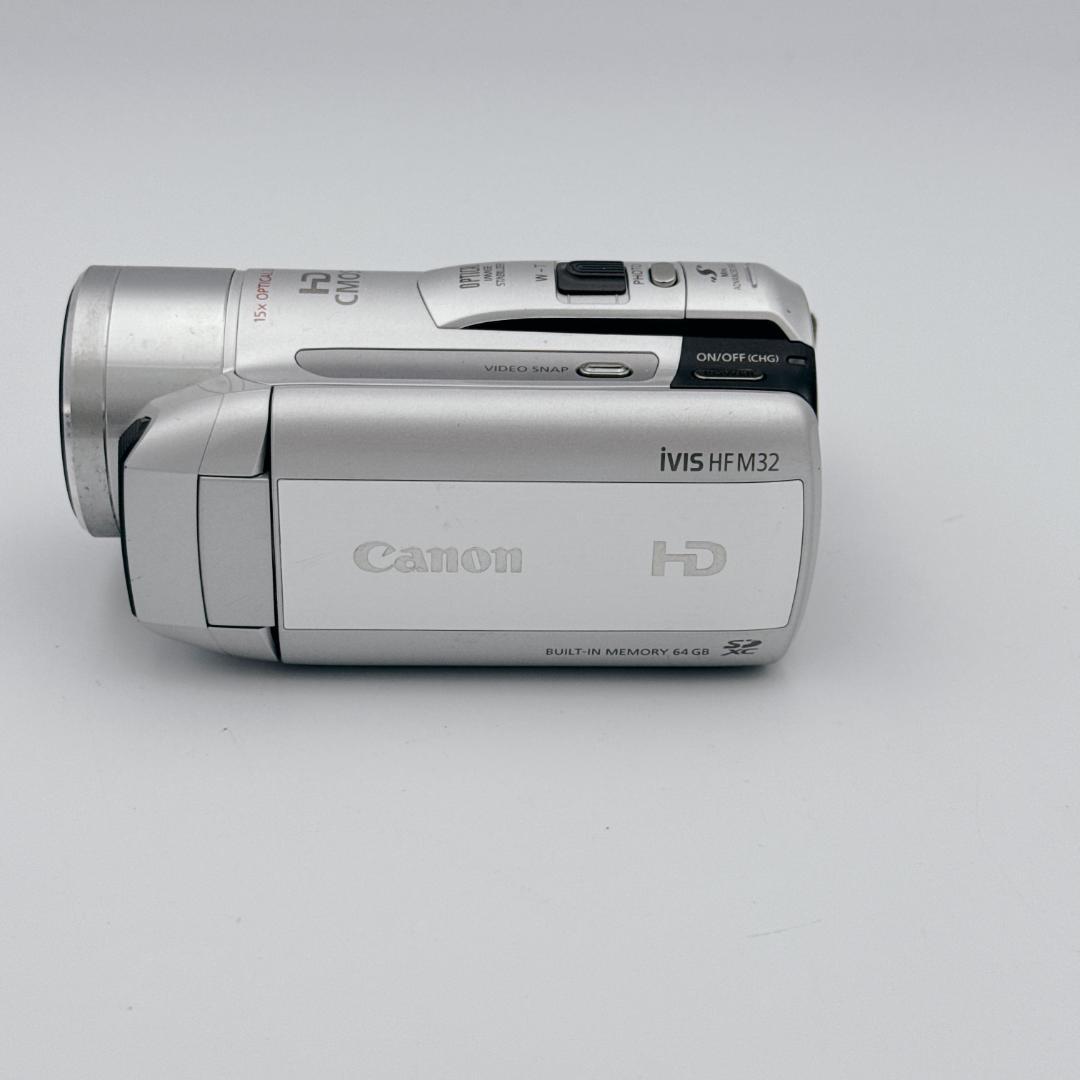 【美品】Canon iVIS HF M32 デジタルビデオカメラ