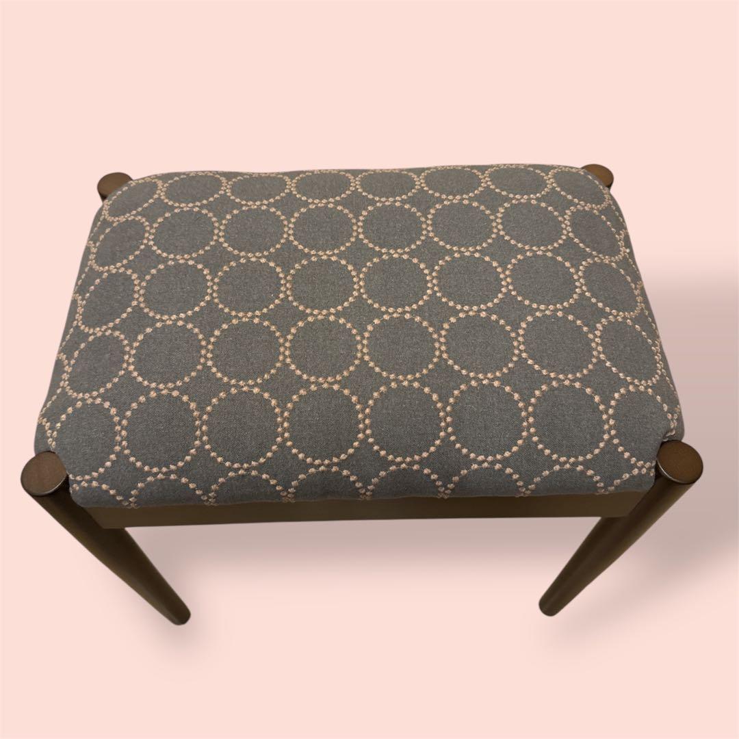 オーダーお品物　２脚　ミナペルホネンスツール