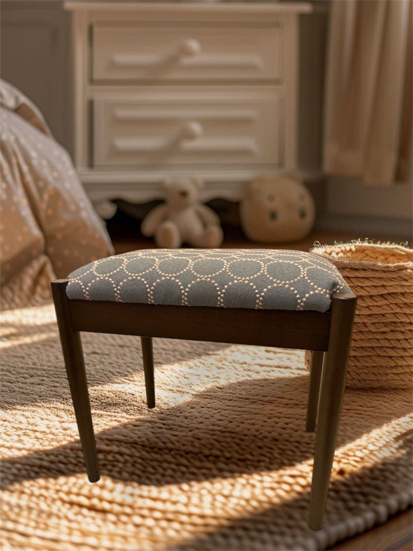 オーダーお品物　２脚　ミナペルホネンスツール