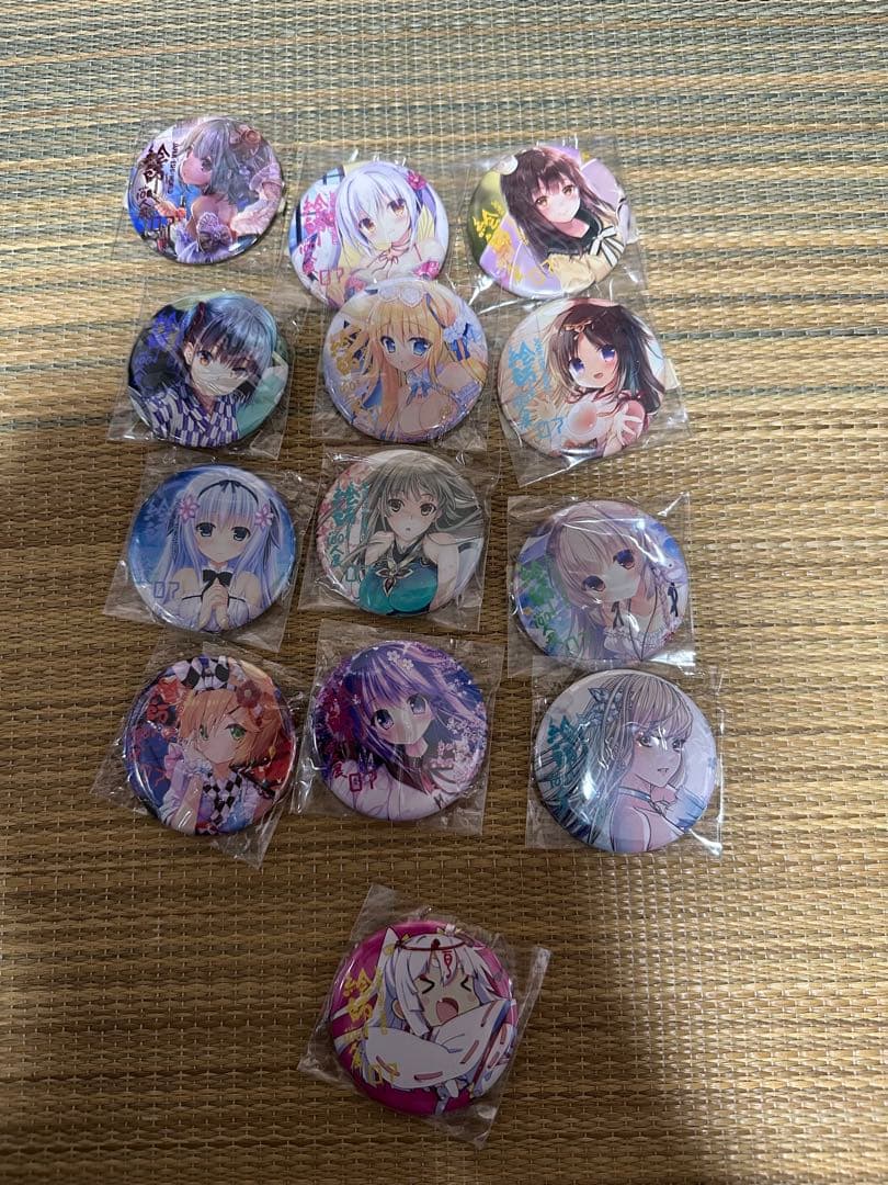 (値下)絵師100人展　歴代缶バッジセット