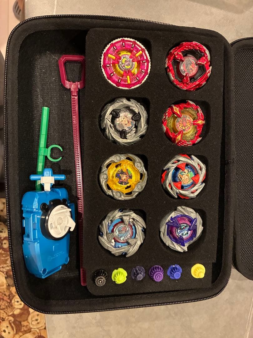 ベイブレードセット ハードケース付き