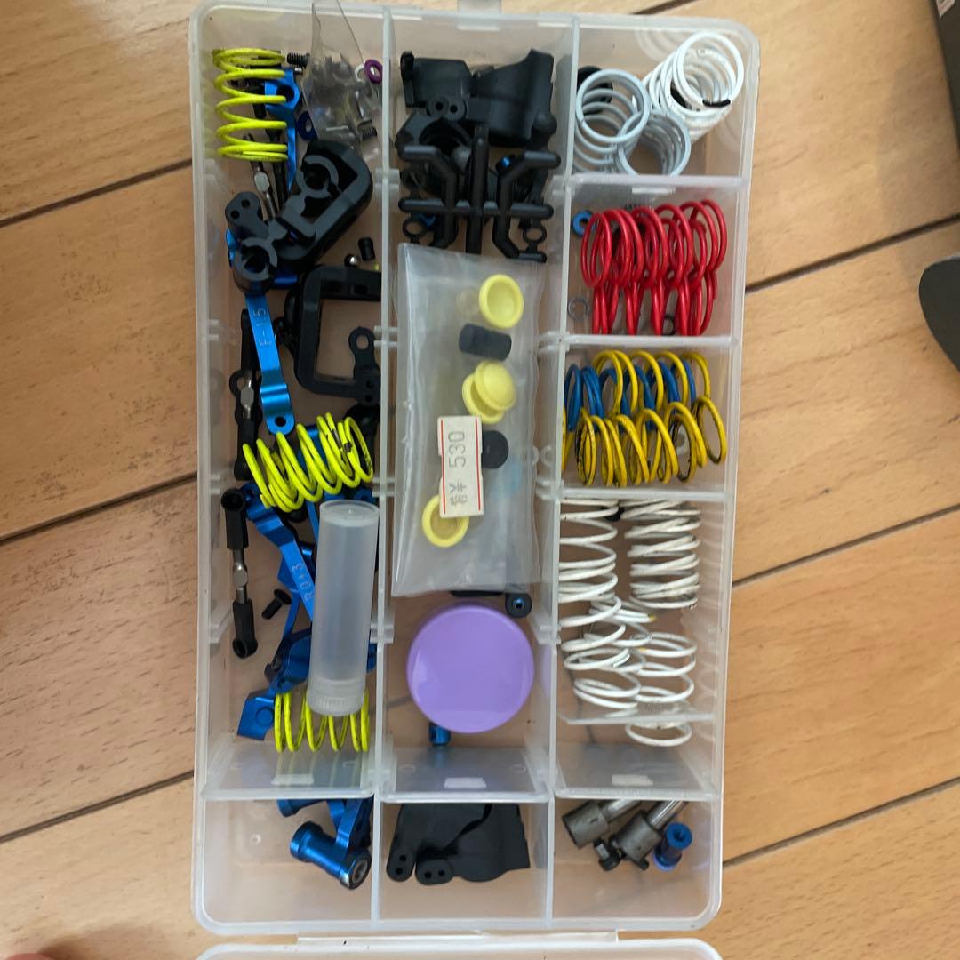 ヨコモ　京商　バギー　ラジコンパーツ　バギーホイール　シャーシ