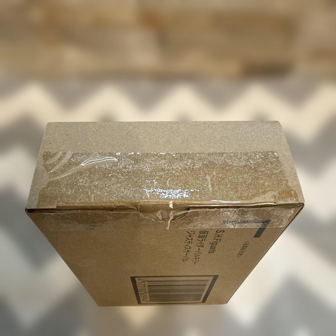 S.H.Figuarts 仮面ライダーバルキリー ジャスティスサーバル