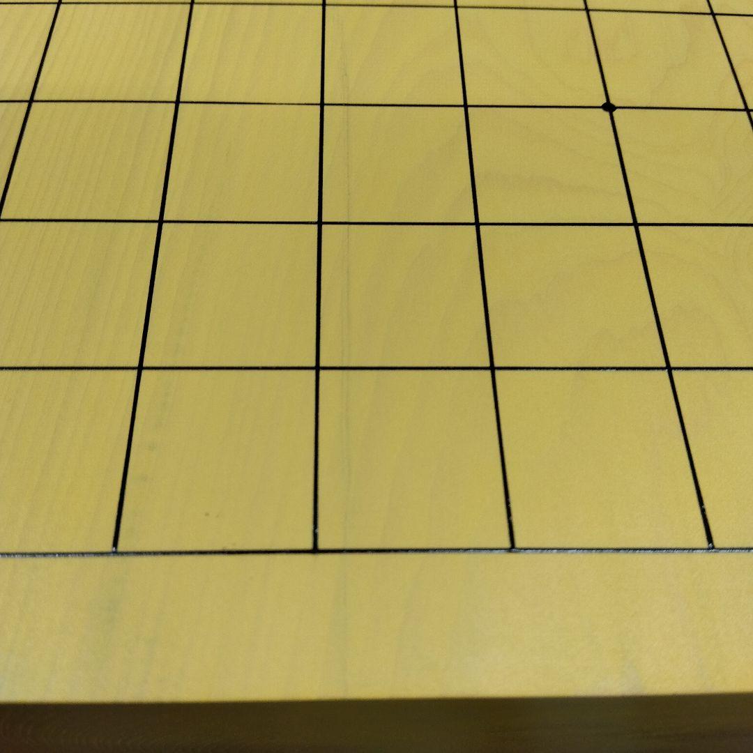 【国産　本榧　4寸碁盤　芯持ち】