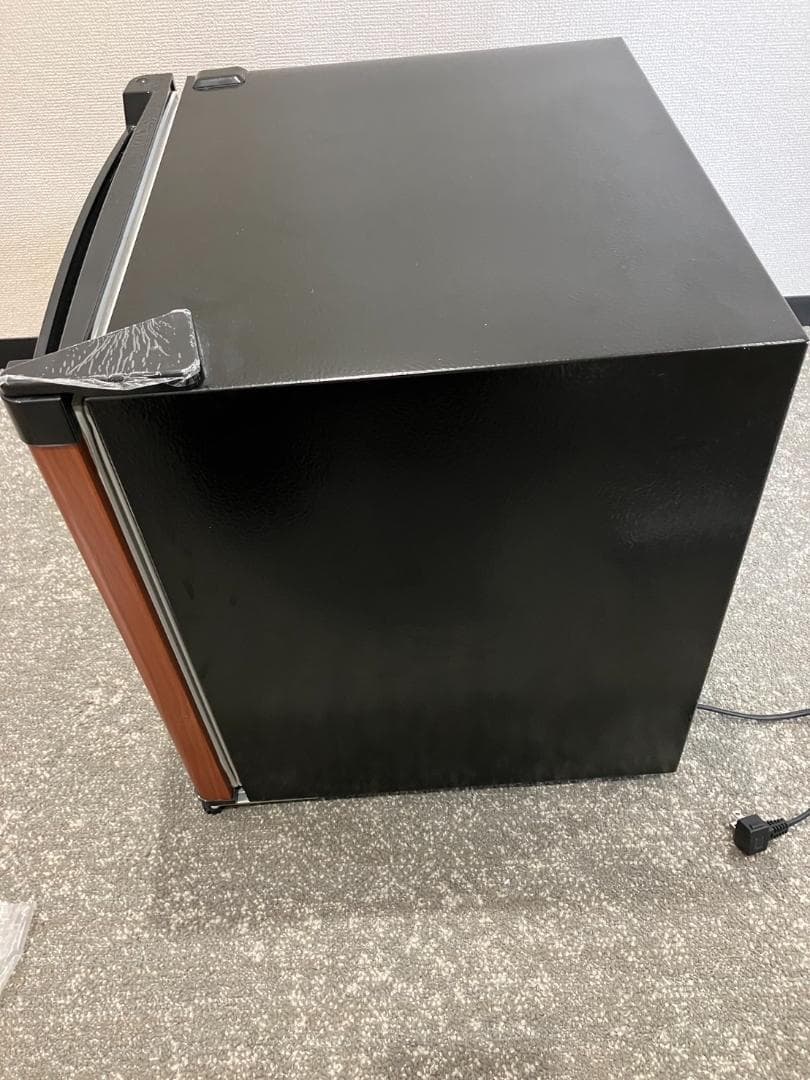 アイリスプラザ 冷凍庫 PF-A32FD-M 木目調 1ドア 2020年製