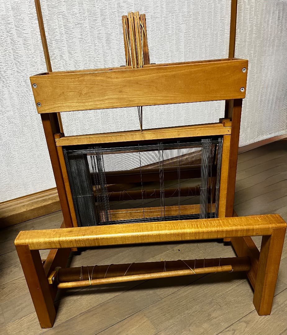 ア*ん様 4枚綜絖レバー式卓上織り機　シャクトスピンドル社製＋筬4枚