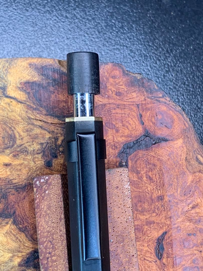 初心者グラフ1000フォープロPG1005青黒檀6角0.5mmヘッド青黒檀