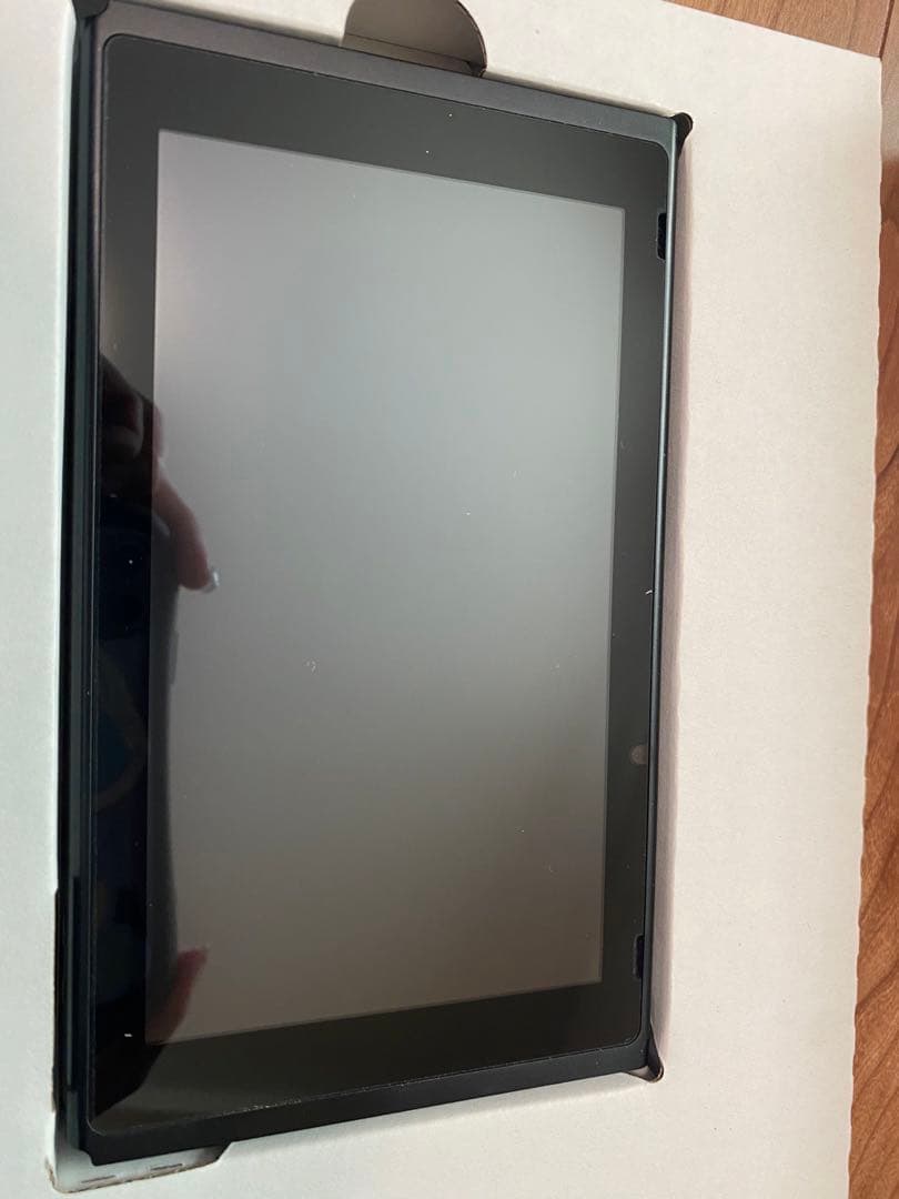 Nintendo Switch 本体 青・赤・黒