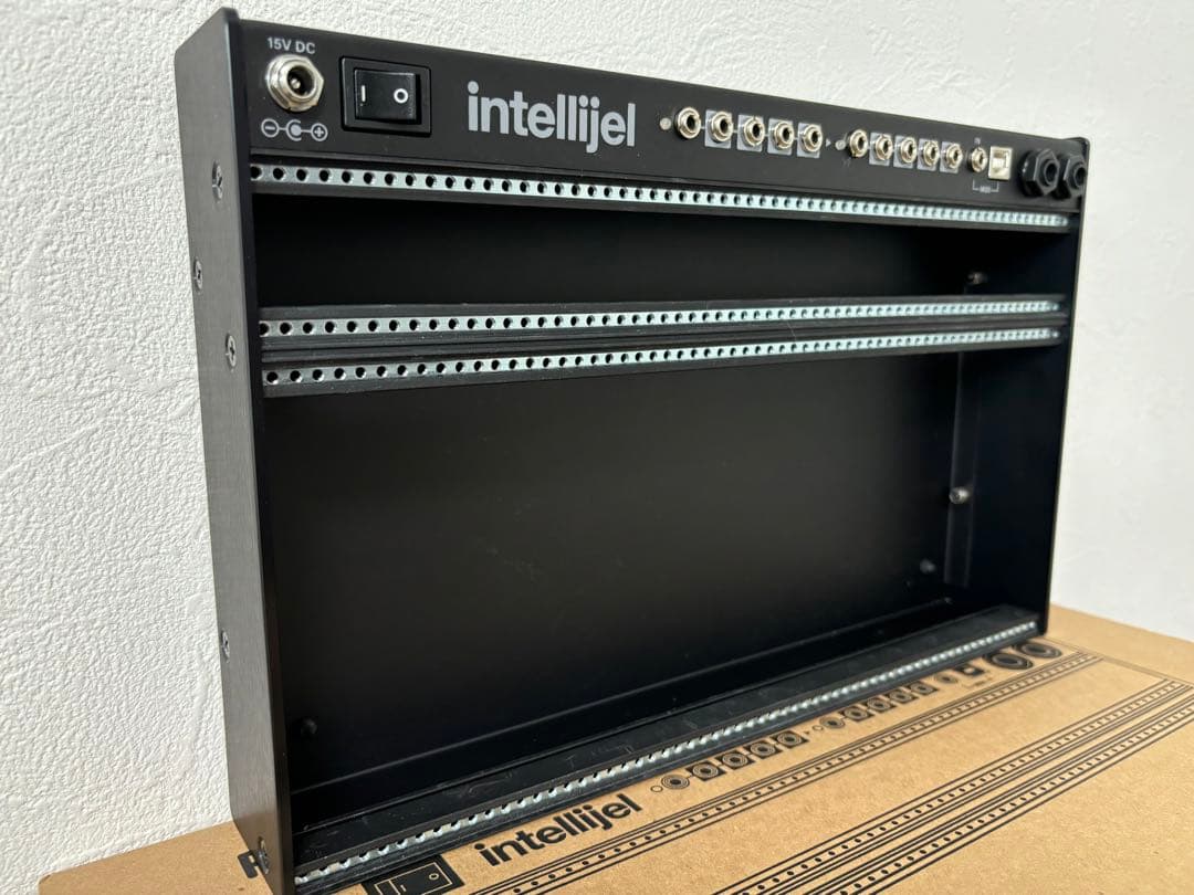 Intellijel 4U Palette Case 62HP Black - メルカリ