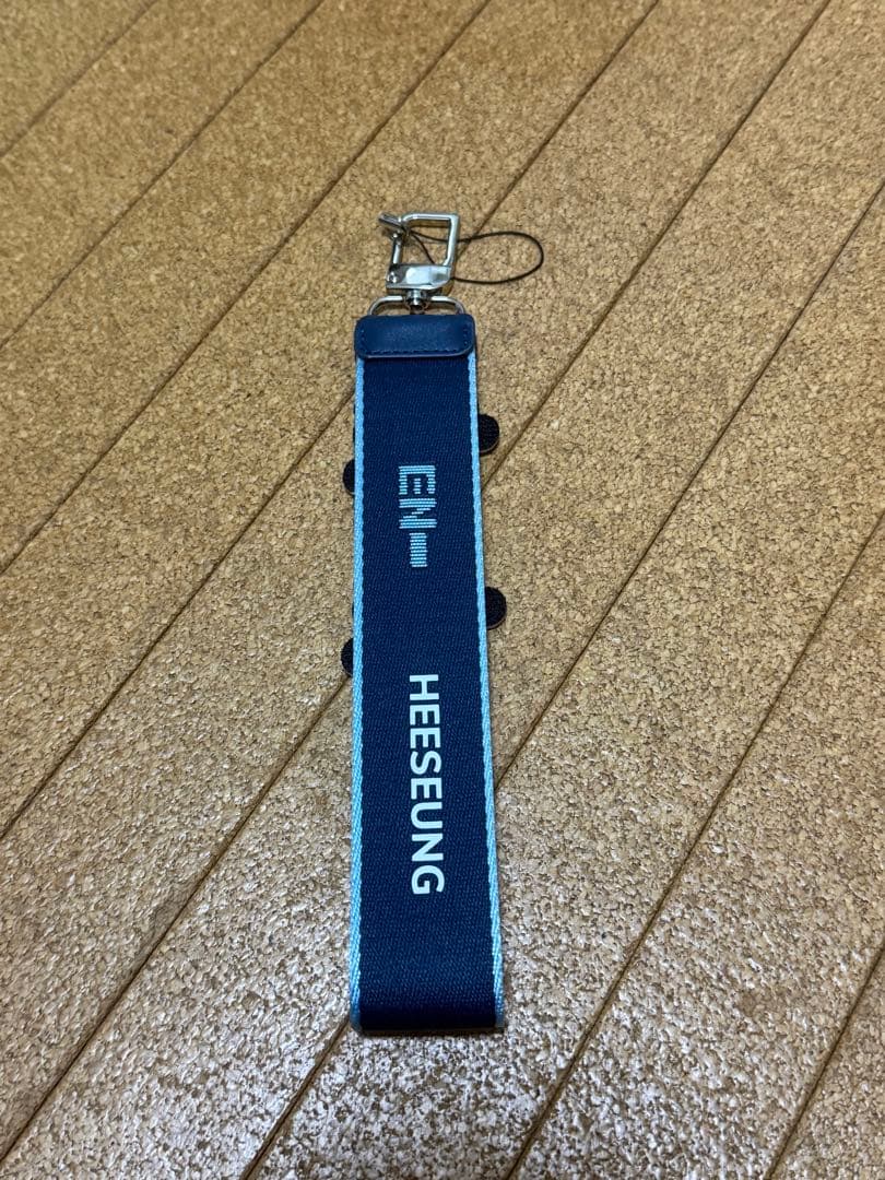 ENHYPEN WALK THE LINE マルチストラップ ヒスン - メルカリ