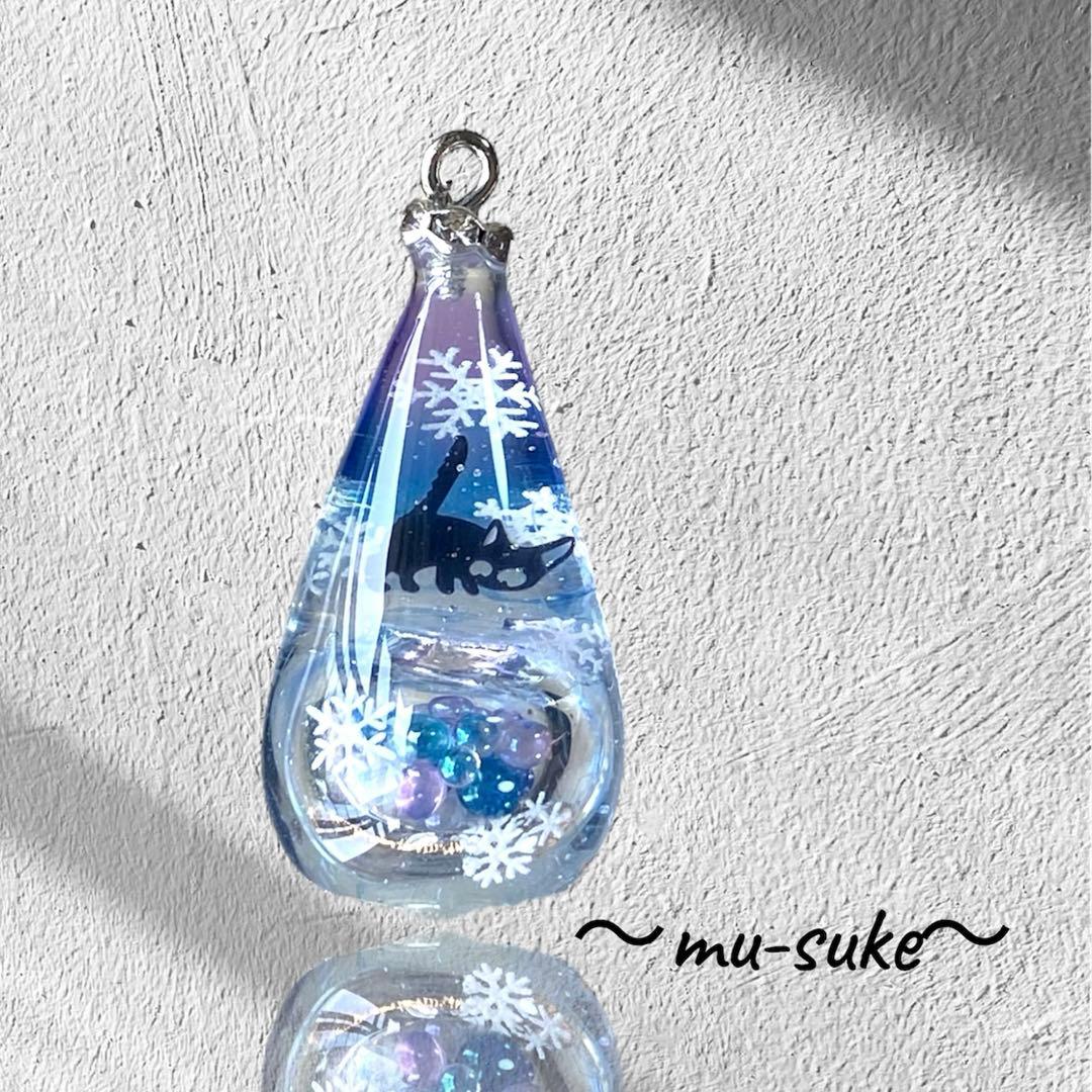 カヤ ☪︎⋆☽様〜新作 天然石 レジンネックレス 【猫紅葉】 カヤ