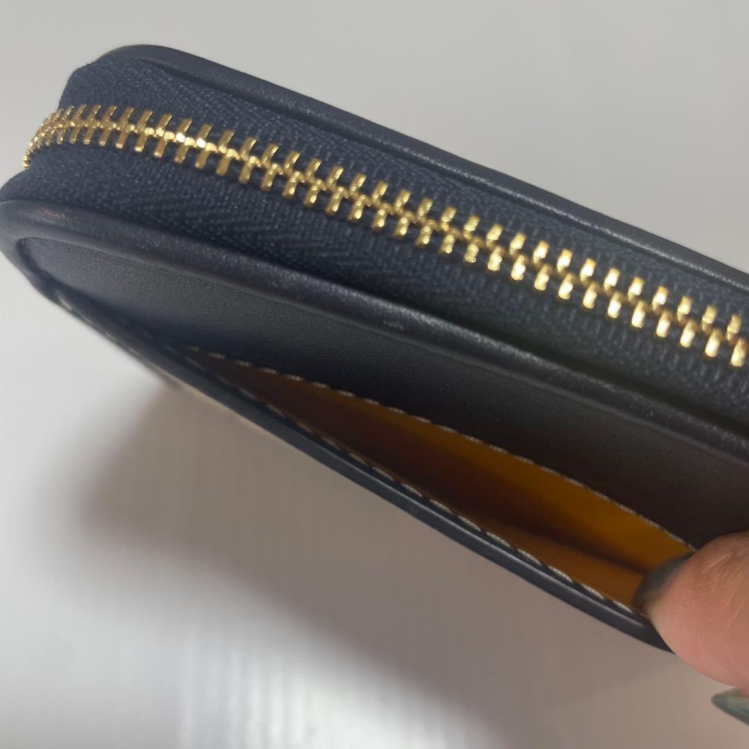 極美品　トリーバーチ　ケース　カードケース　この字型　ネイビー