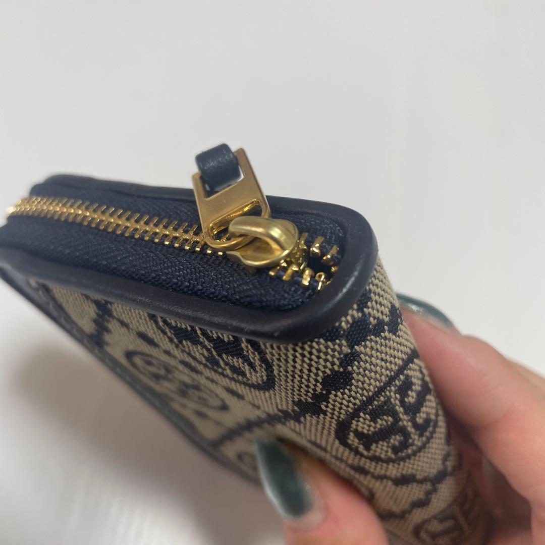 極美品　トリーバーチ　ケース　カードケース　この字型　ネイビー