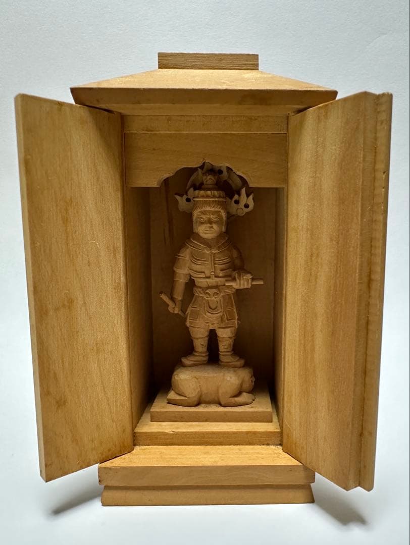 厨子入り仏像 木彫り 極小仏像　四天王　広目天立像 厨子入り仏像 木彫り 極小仏像 四天王 広目天立像 厨子入り仏像 木彫り