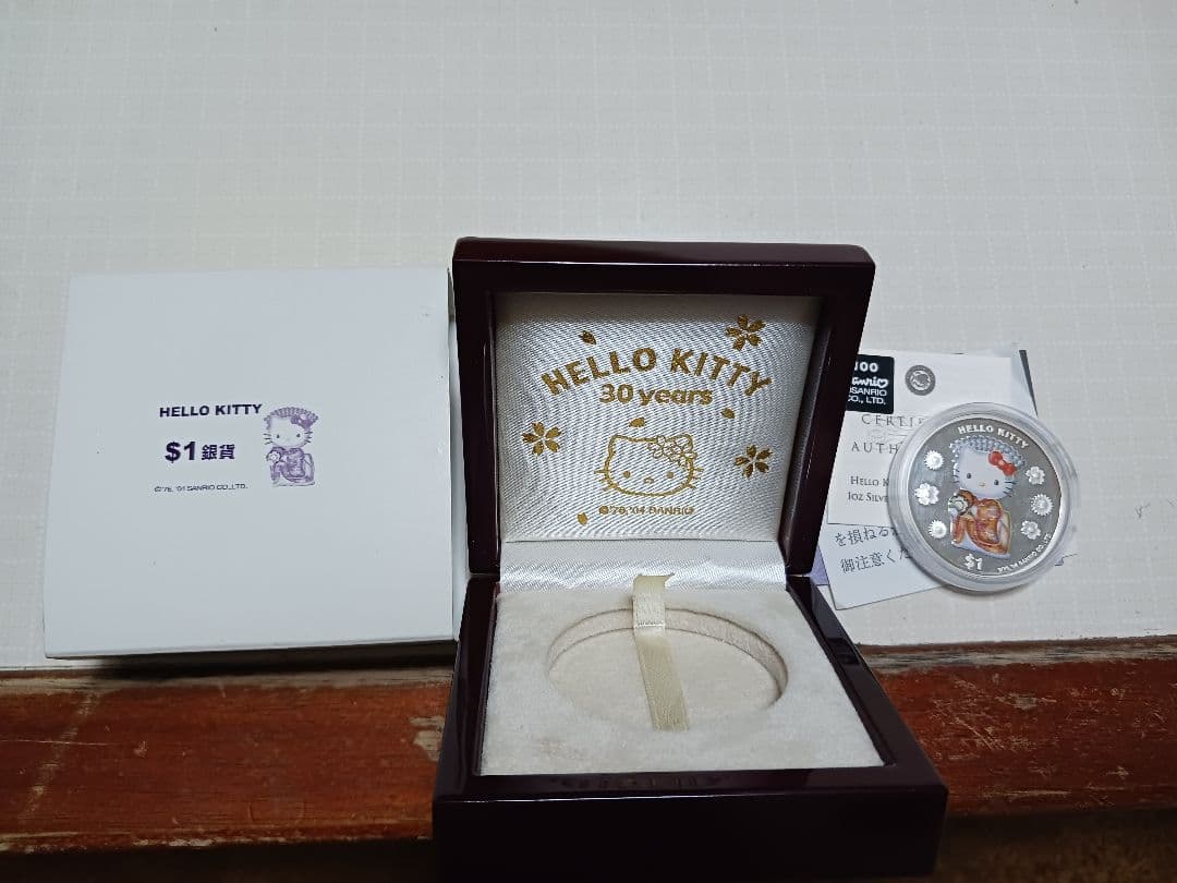 HELLO KITTY 30years 1オンス銀貨