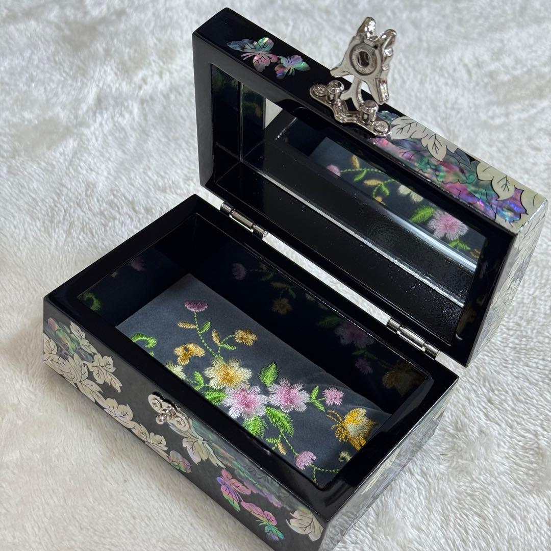 風鐸とは？ 寺院仏具 鉄製風鐸 仏教美術 寺院の軒先に吊るす備品 江戸時代