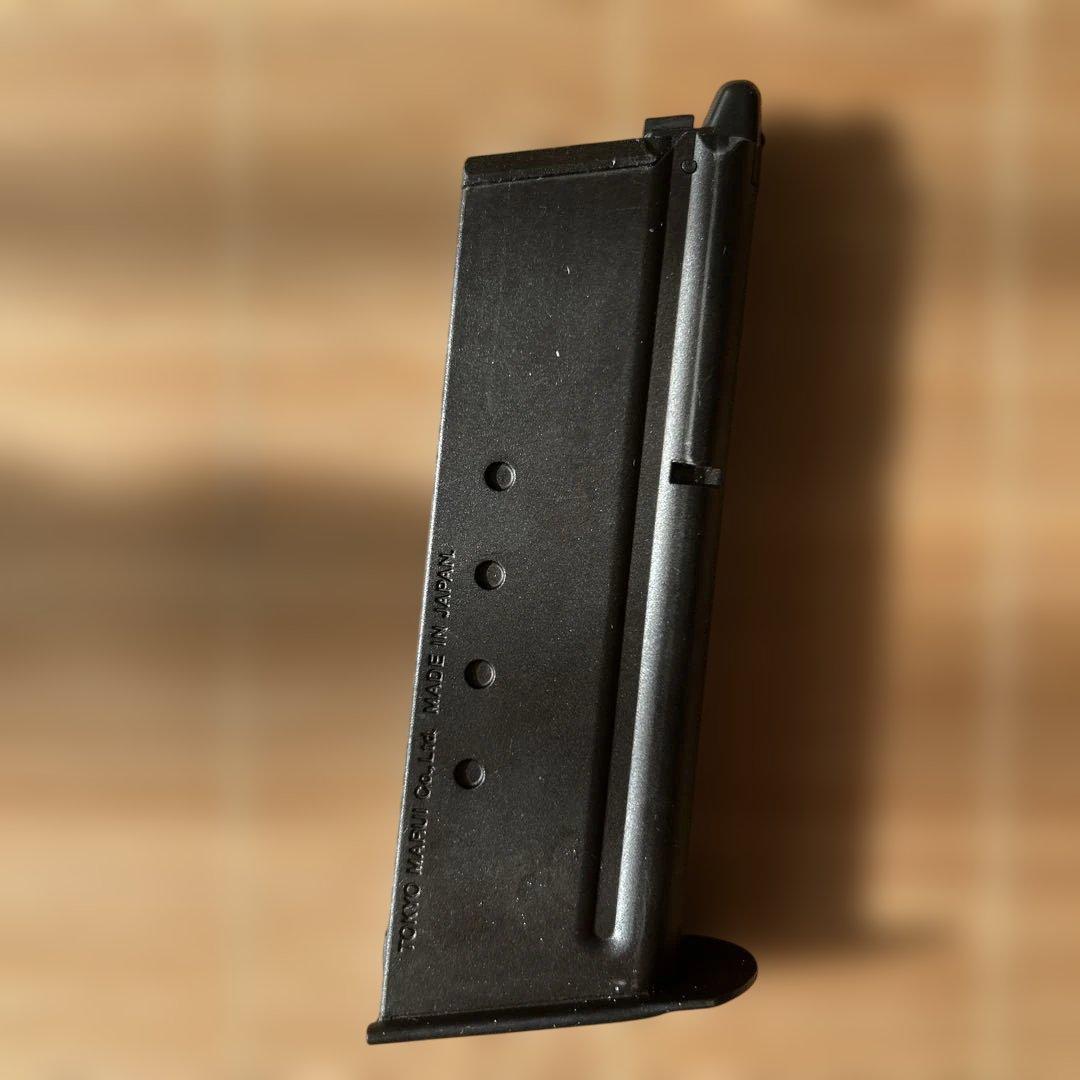 ガスガン ブラック