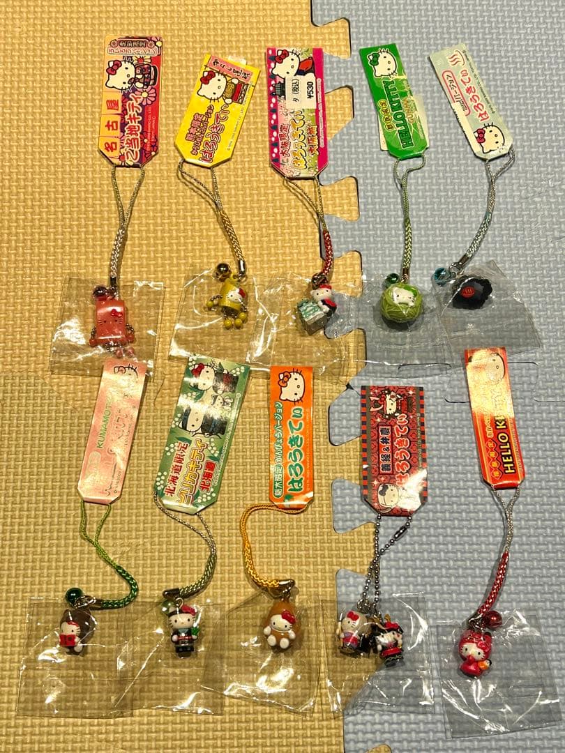 レア　ご当地キティ　サンリオ　根付け　ストラップ　100点