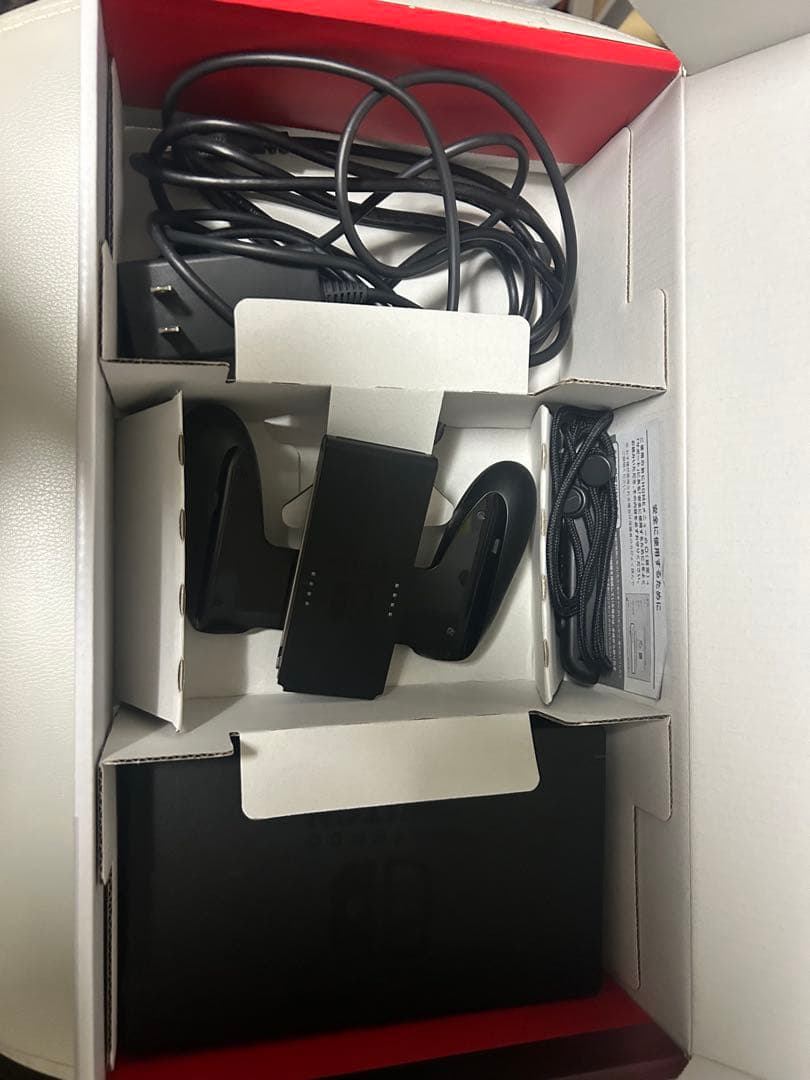 Nintendo Switch 本体 (カセット、コントローラー付)