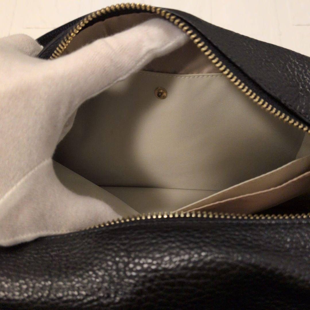 【美品】千秋プロデュースショルダーバッグ（黒）