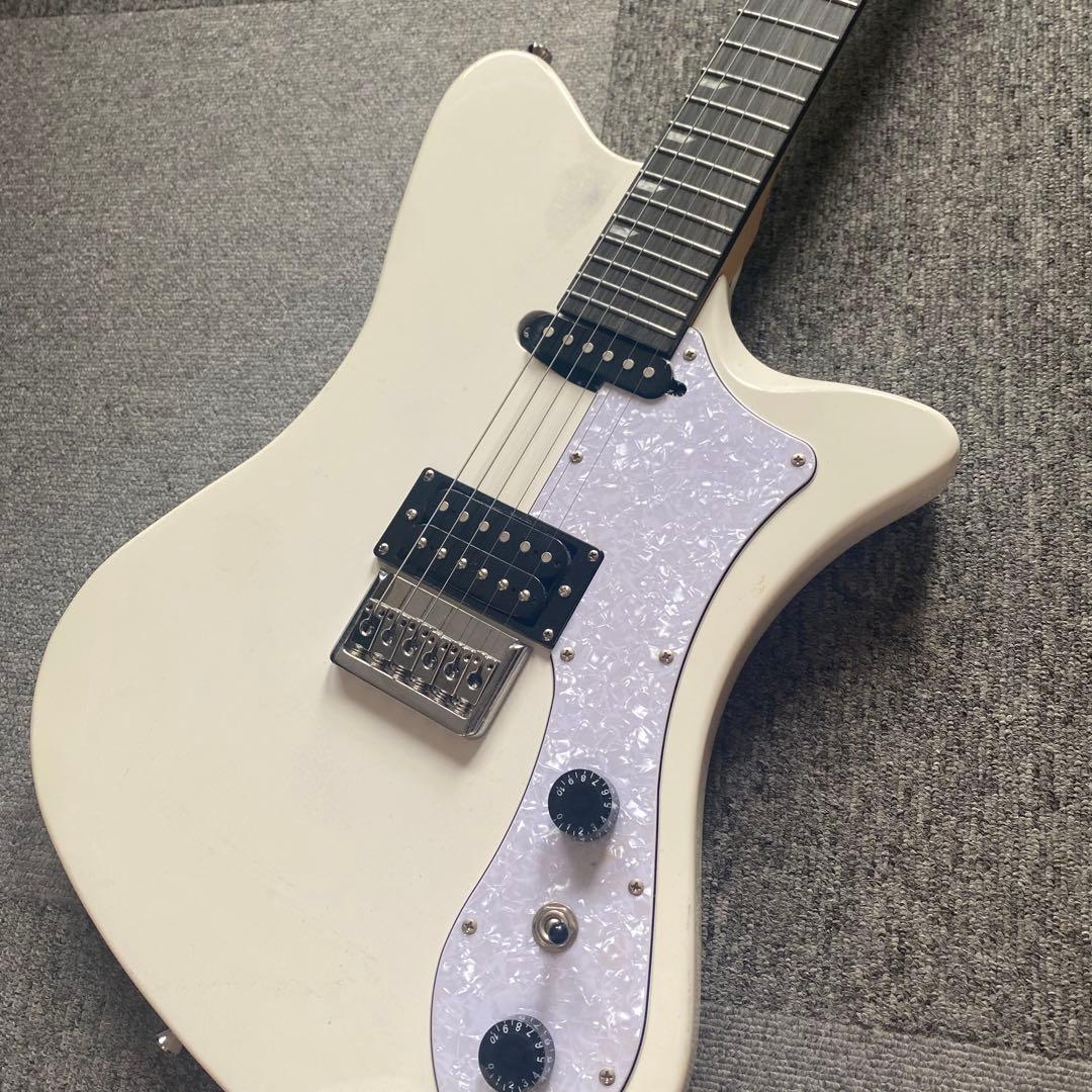 Ryoga NEO SKATER/LE ホワイト リョウガ エレキギター生産終了 RYOGA