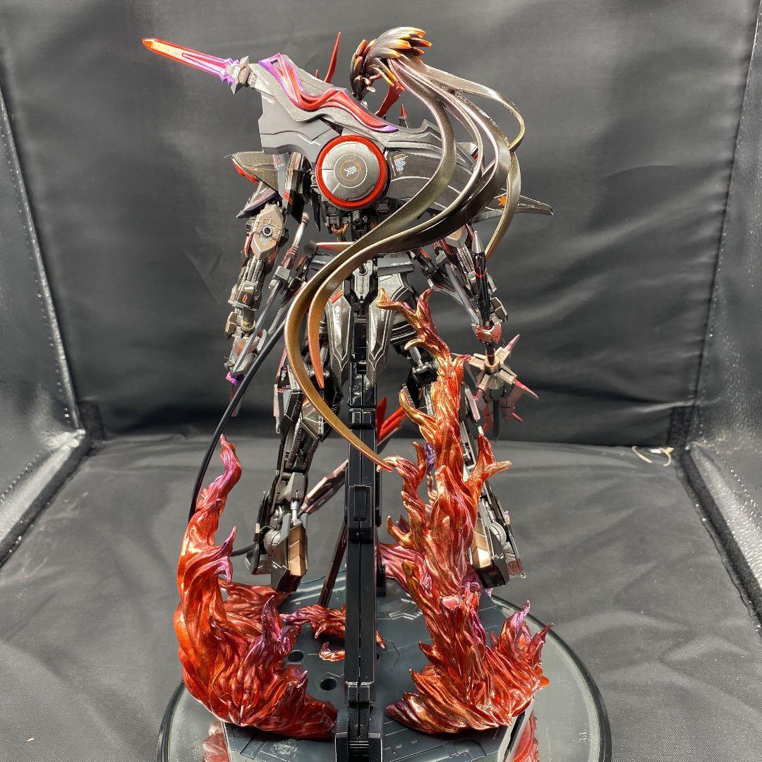 ガンプラ　塗装済み完成品　バルバトス　MG